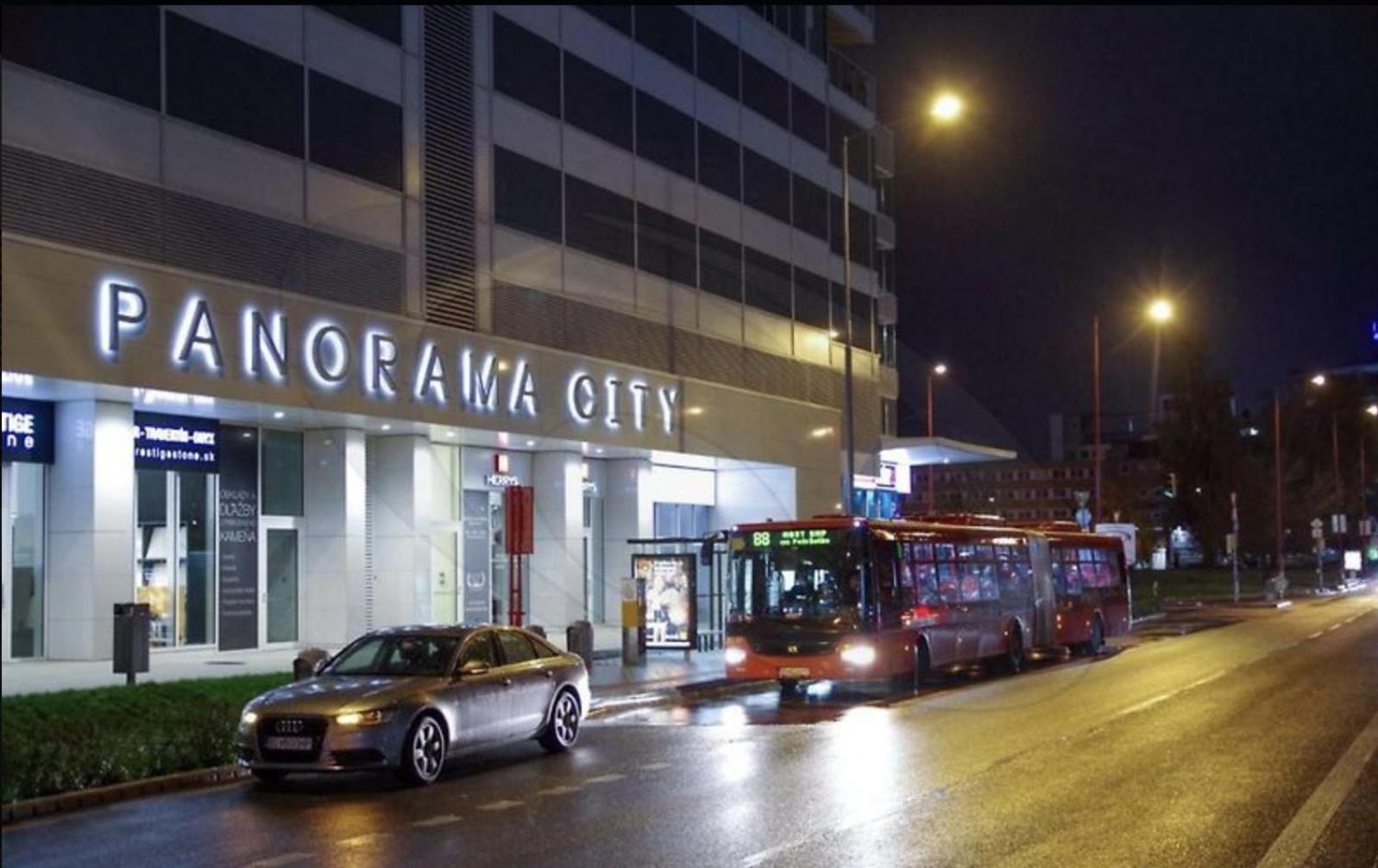 Magna Vita Apartment Bratislava Extérieur photo